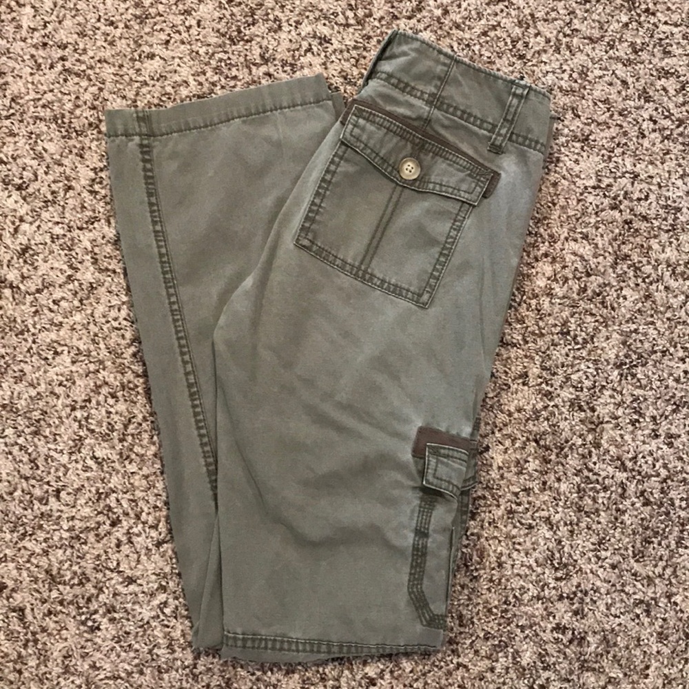 Gap green khaki pants